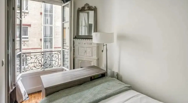 Stunning 2 Bedrooms Apartment - Modern & Cosy