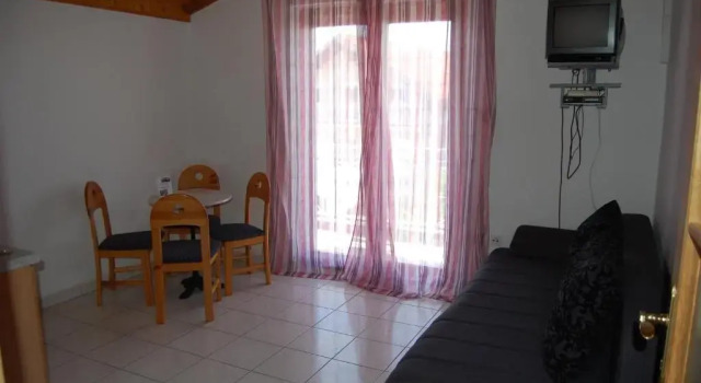 Апартаменты Apartments Bojanic