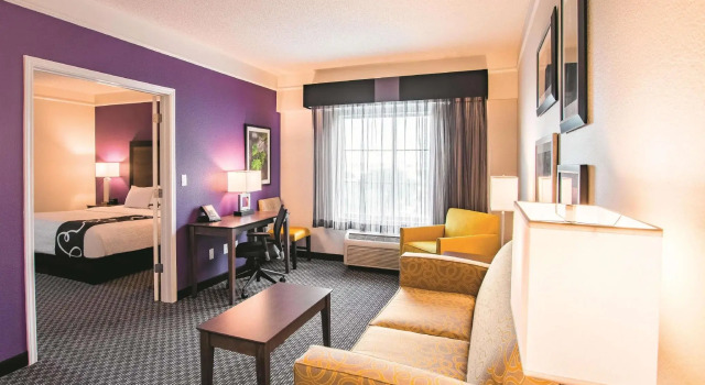 Двухместный люкс La Quinta by Wyndham Fort Worth City View