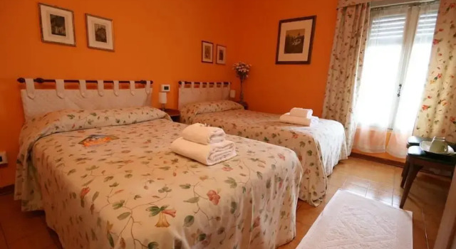 Corte Posta B&B - parcheggio e bagno in camera - sconti per Espositori Mangiari -ideale per Coppie, Soggiorni di lavoro, Viaggiatori interessati a arte e cultura, Book Bed and Breakfast Mantova Lombardy