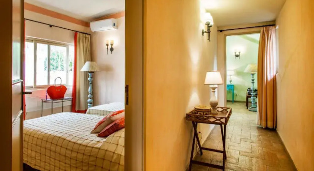 Quinta Azul - Gorgeous Apartment with Pool & Private Terrace, Rezerwuj Apartament Hotele w Algarve z parkingiem, Parking