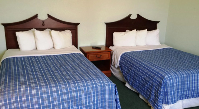 Cocoa Beach Suites Hotel, Buchen Sie Hotel SPA-Hotels in Space Coast, SPA
