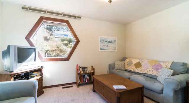 Betty's Beach Bungalow 2 Bedrooms 2 Bathrooms Home, Prenota Casa vacanze Lincoln City 