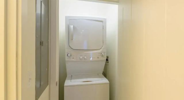 Peachtree Apartments by Avalon Suites