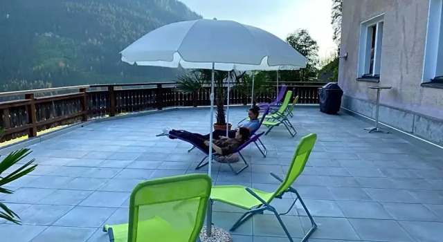 Gasthaus Edelweiss, Book Hotel Langwies Grisons