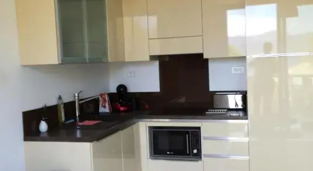 appartement Calvi, Rezerwuj Apartament Hotele w Korsyka z parkingiem, Parking