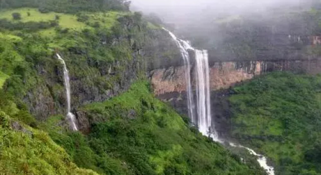 2Bhk Hlc Bungalow Malshej Ghat