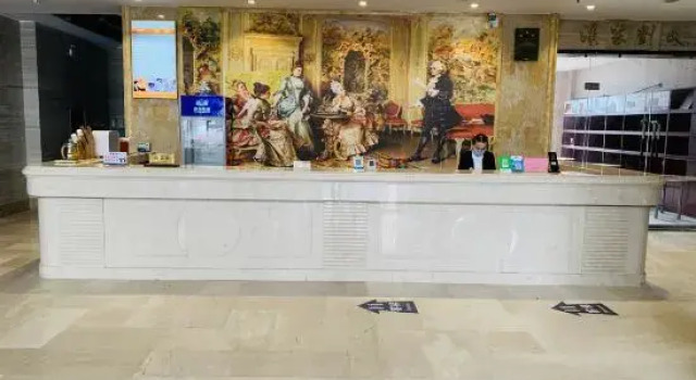 Yicheng Lanbowan Hotspring Holiday Hotel, Rezervovat Hotel Xiangyang Čína