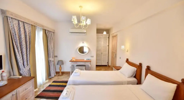 Orino Suites, Забронировать Отель Отели Каякей с бассейном, Бассейн