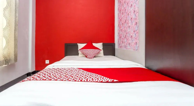 Alletha Guest House 1 by OYO Rooms, Rezervovat Penzión Hotely v Kalimantan s parkováním, Parkování