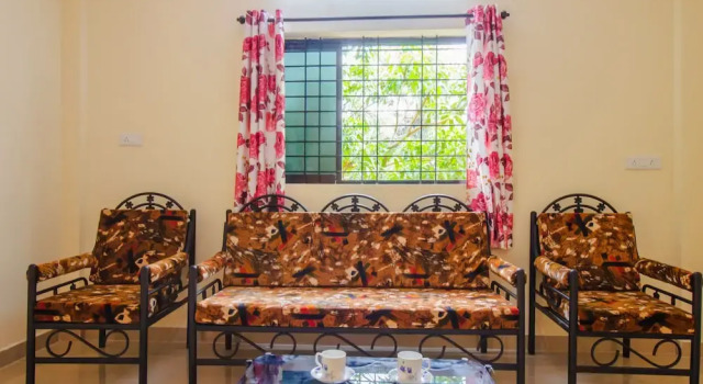 OYO 22855 Home Spacious 1BHK Arambol, Prenota Hotel Arambol 