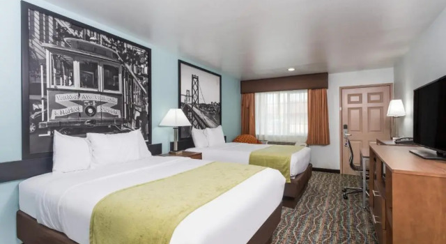 Четырёхместный номер Standard Quality Inn Fairfield Napa Valley Area