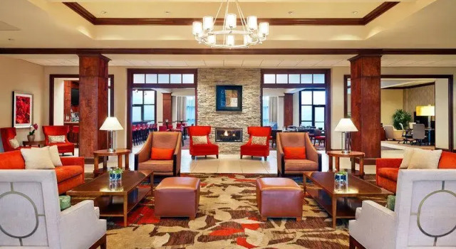 Bett im Wohnheim Sheraton Augusta Hotel