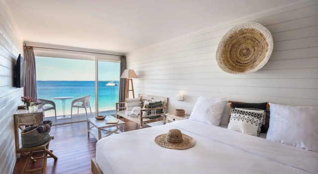 Двухместный номер Comfort с балконом и с видом на океан Le Temps des Cerises Hotel Beach