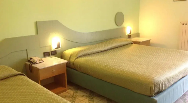 Трёхместный номер Standard Hotel Giovanna