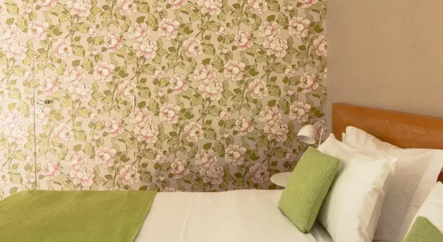 Люкс Home Hotel