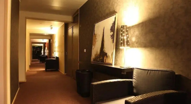 Karjalan Lomahovi, Rezerwuj Hotel Parikkala 