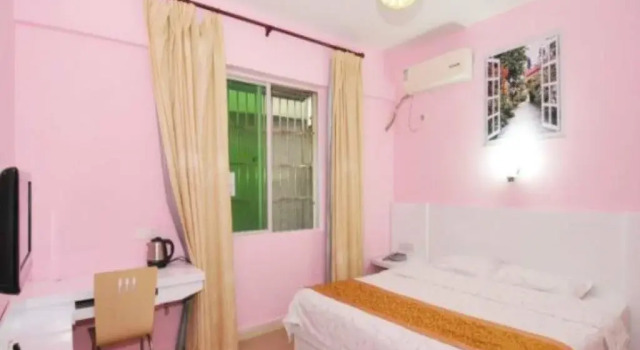 V8 Theme Hotel Sanya Branch 1, Book Hotel Sanya Hainan