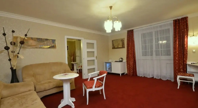 Люкс Executive Hotel Ostrov