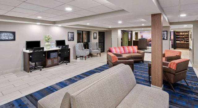 La Quinta by Wyndham Goodlettsville - Nashville, Buchen Sie Hotel Goodlettsville Tennessee