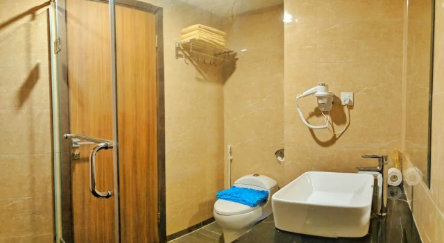 Студия Lovina at Pelita Nagoya Apartment