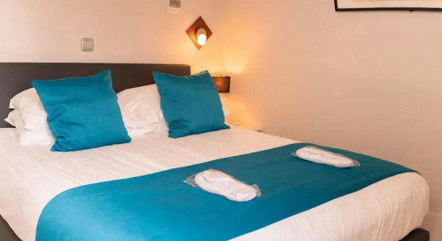 Апартаменты с 3 комнатами с балконом и с видом на канал Dutch Masters Short Stay Apartments