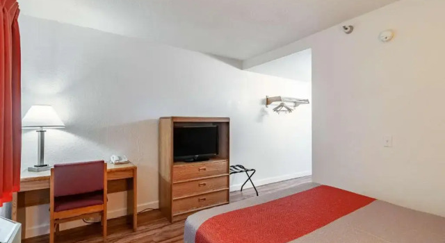 Двухместный номер Standard Motel 6-Naperville, IL