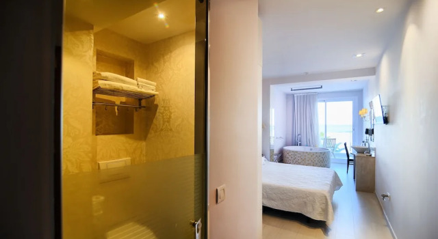 Полулюкс с балконом и с видом на море Hotel Boutique Sabbia Valencia