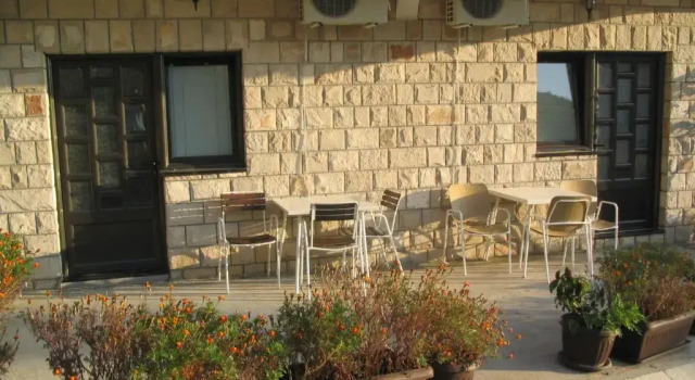 Студия Apartments Srzentic
