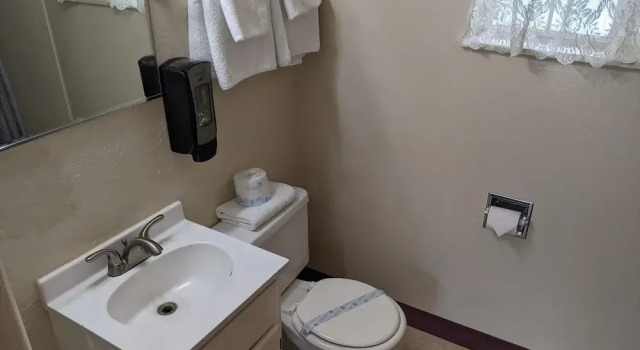 Номер Economy Hi-Lo Motel, Cafe and RV Park Mount Shasta Area