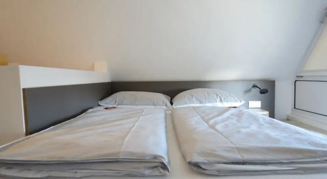 Трёхместный номер Economy с 2 комнатами Comfor Hotel Ulm City