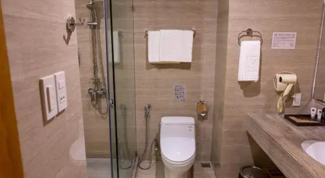 Номер Standard The IRIS SIGNATURE HOTEL AND SPA
