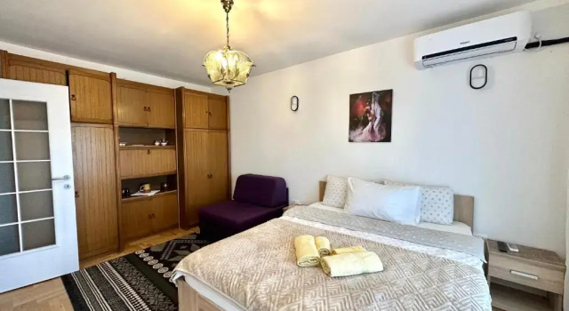 Апартаменты YellowHouse