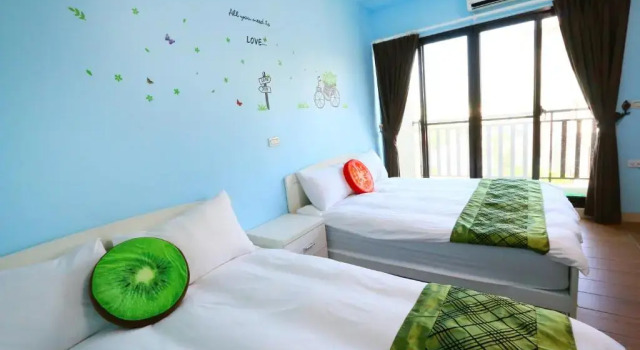 Номер Standard Birds Flower B&B