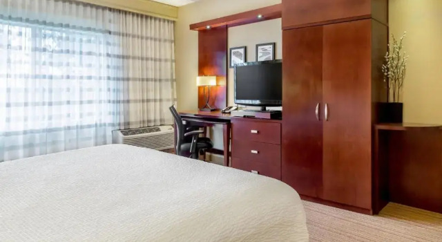 Номер Standard Courtyard by Marriott Lexington Keeneland/Airport