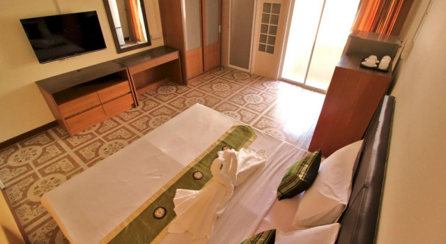 AC Habitat Bangkok