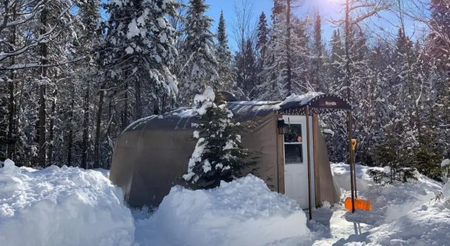 Тент Chalets Lanaudière