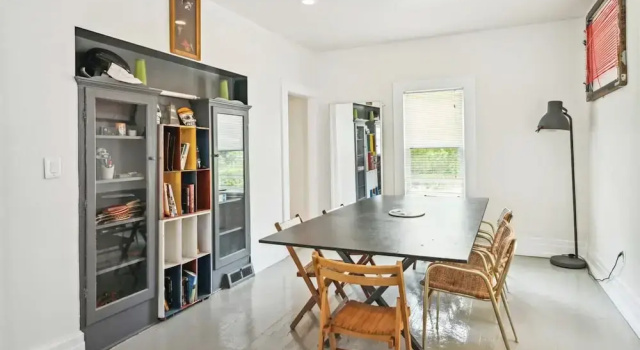 Коттедж Spacious 4BR Getaway: Perfect for Family & Friends