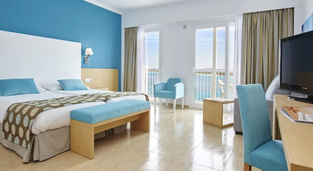 Номер Superior Universal Hotel Marqués