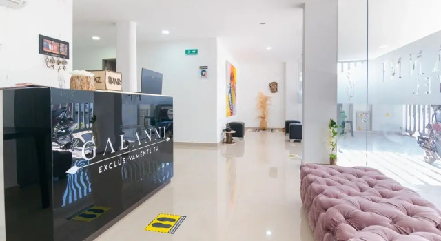 Galanni Tourist Housing, Varaa Hotelli Hotellit Cesar aamiaisella, Aamiainen