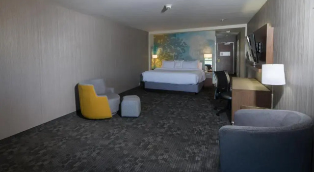 Номер Standard Courtyard Bay City