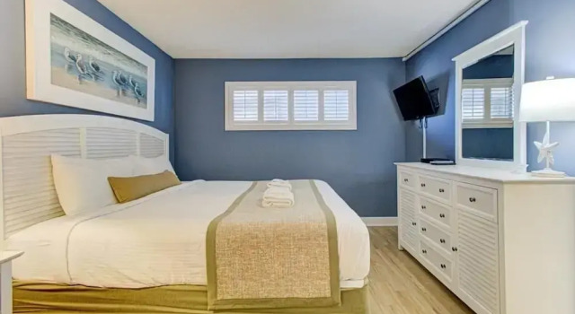 0409 Turtle Cove 1 Bedroom Home, Забронировать Апартаменты/квартира Отели Уилмингтон с парковкой, Парковка