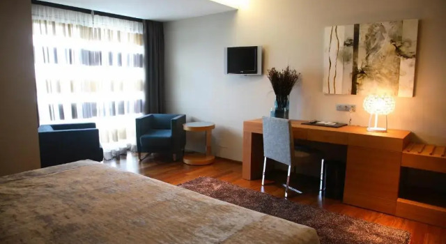 Полулюкс Hotel Ego