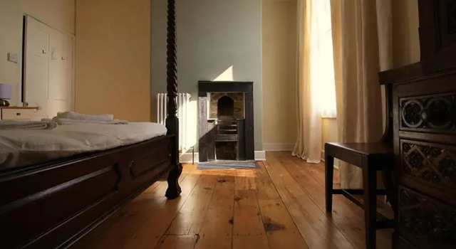 20 Segontium Terrace, Забронировать Отель Отели Сноудония с парковкой, Парковка