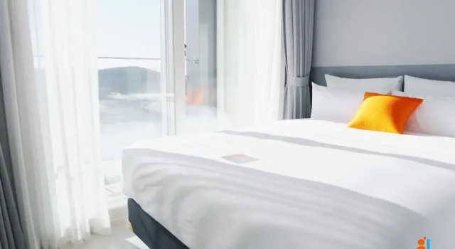 Двухместный номер Deluxe с балконом GL City Hotel Incheon Airport