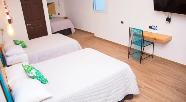Четырёхместный номер Standard c 1 комнатой Hotel Citlalli