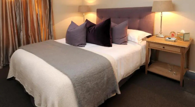 Standard quarto 8A Grahamstown