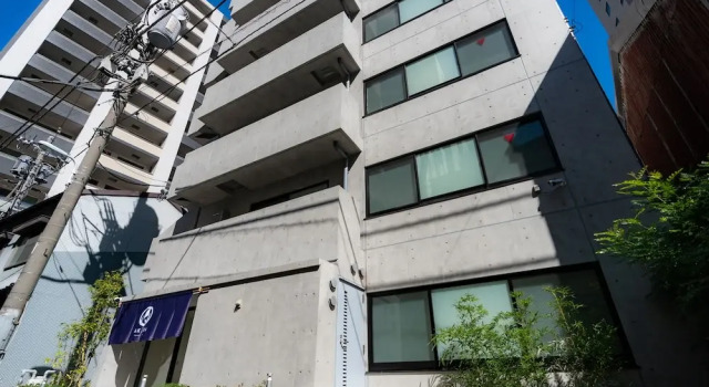 Minn Higashi Ueno
