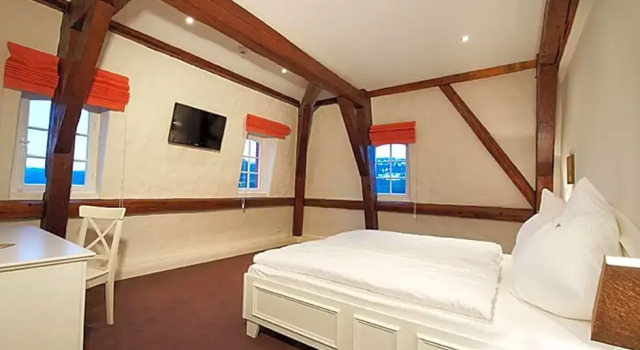 Номер Superior Schloss Hotel Burgbrohl