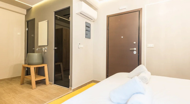 Апартаменты Deluxe Garment District Suites